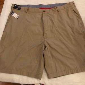 Khaki flat front Cremieux shorts